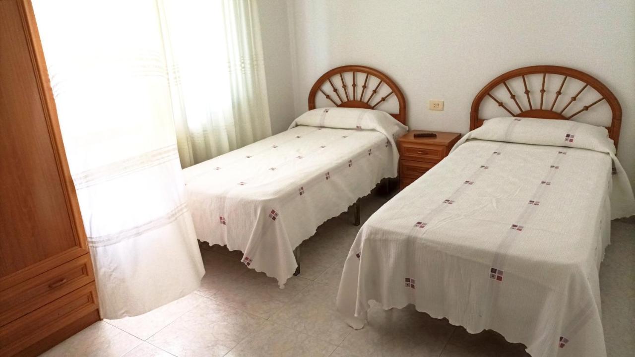 Garden Lodge Hostal Evencio Ribadavia Εξωτερικό φωτογραφία