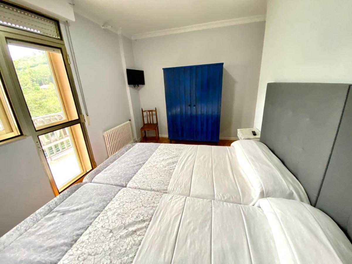 Garden Lodge Hostal Evencio Ribadavia Εξωτερικό φωτογραφία
