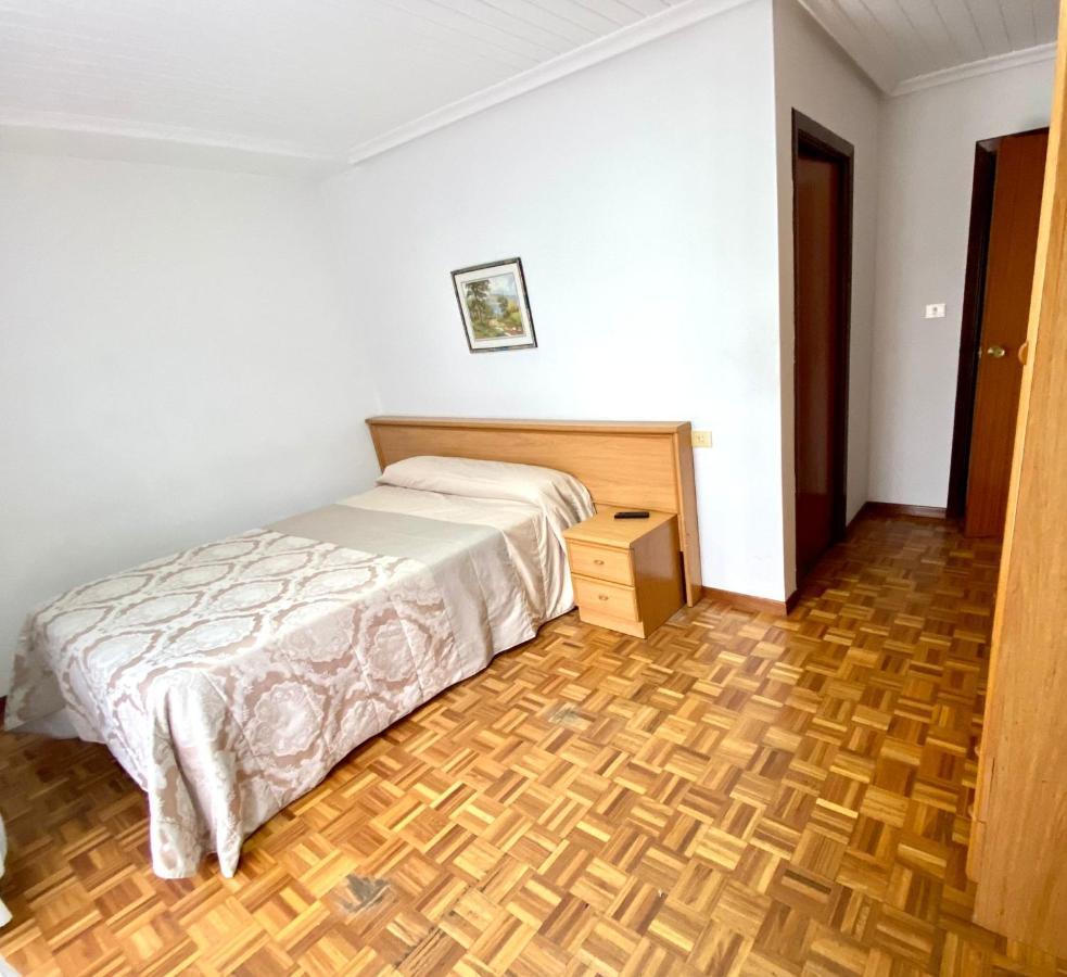 Garden Lodge Hostal Evencio Ribadavia Εξωτερικό φωτογραφία