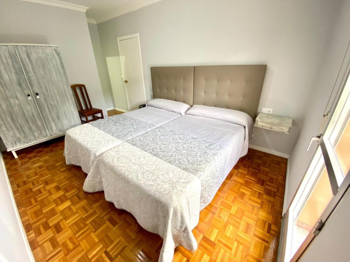 Garden Lodge Hostal Evencio Ribadavia Εξωτερικό φωτογραφία