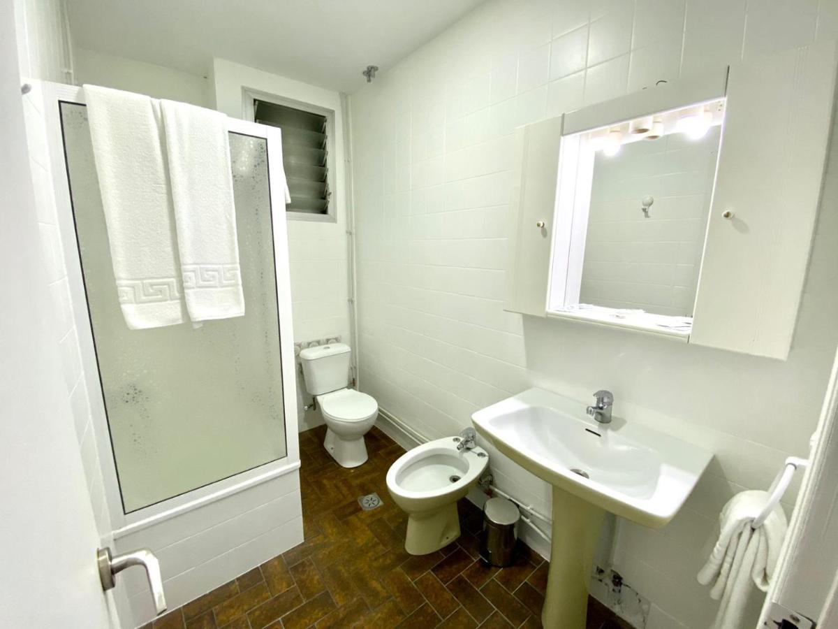 Garden Lodge Hostal Evencio Ribadavia Εξωτερικό φωτογραφία