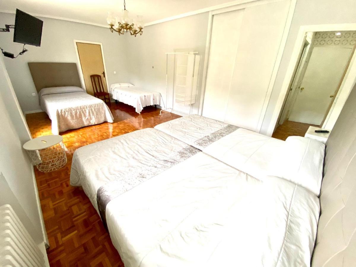 Garden Lodge Hostal Evencio Ribadavia Εξωτερικό φωτογραφία